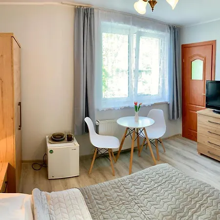 Portowa 35 *